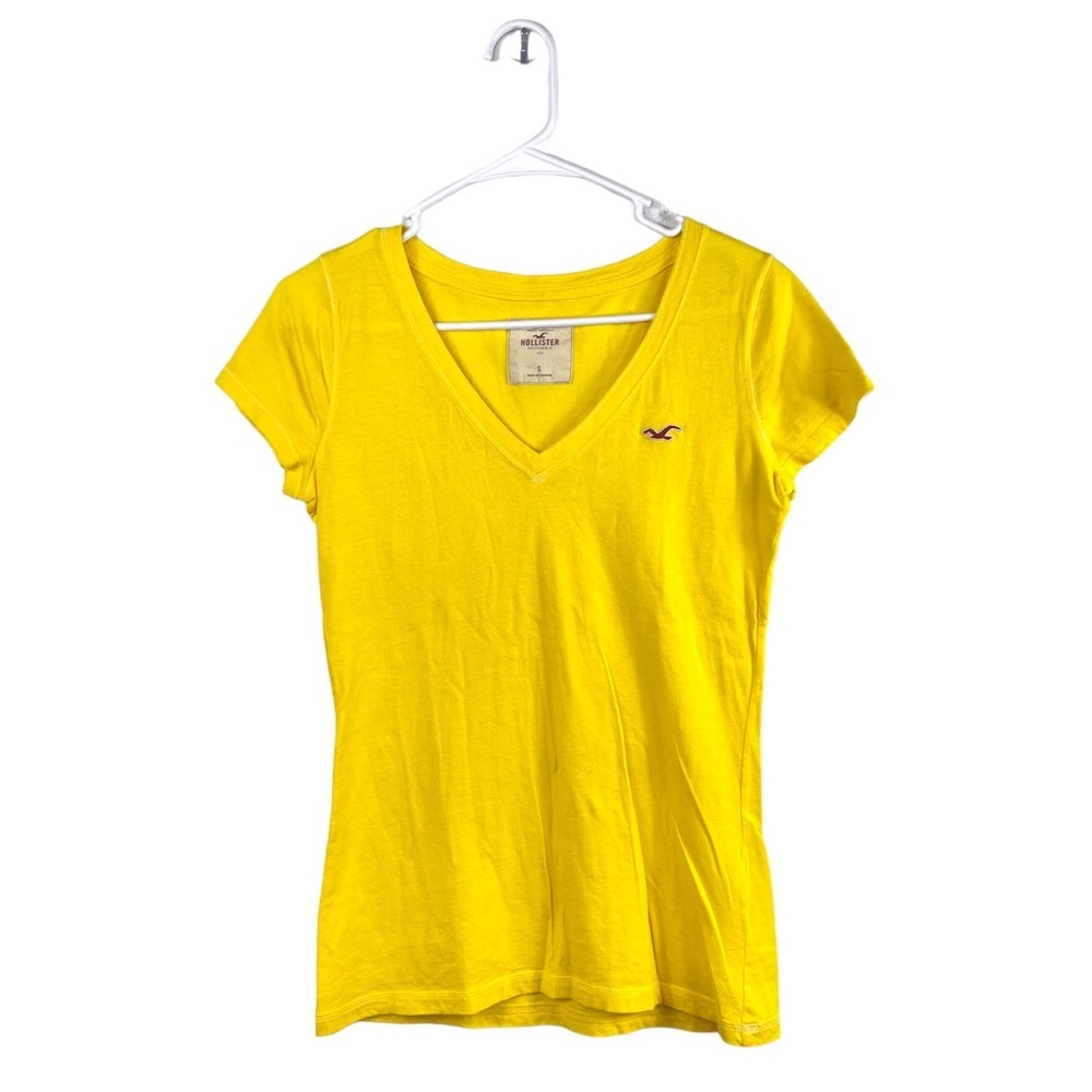 Hollister Yellow Tee V neck size S